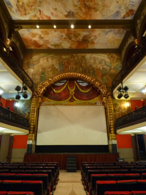 Teatre del Casino Prado Suburense (Autor de la foto: Ivan Alcázar Serrat)