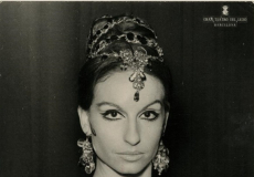 Asunción Aguadé a l'espectacle "La leyenda de José" del Gran Teatre del Liceu, el 1968. Fotografia del fons del MAE