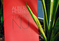 Publicació "Teatre nu" d'Albert Mestres